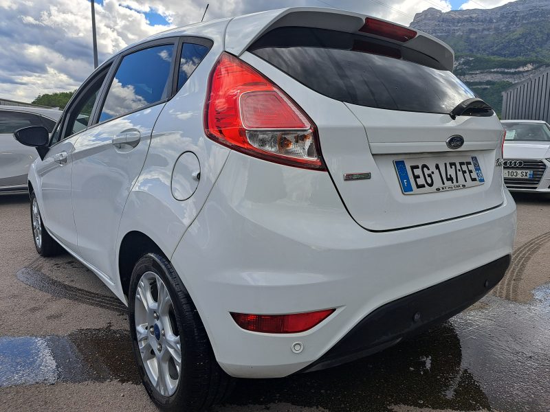 FORD FIESTA VI 2016