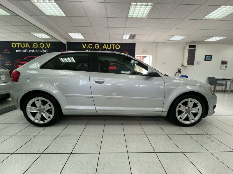 AUDI A3 1.9 TDI 105cv AMBITION