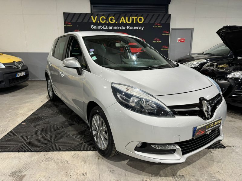 RENAULT SCENIC III 2013