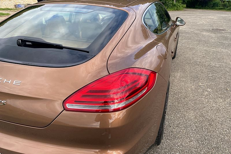 PORSCHE PANAMERA 2014