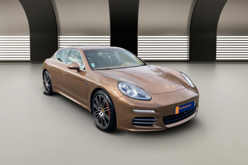 PORSCHE PANAMERA 2014