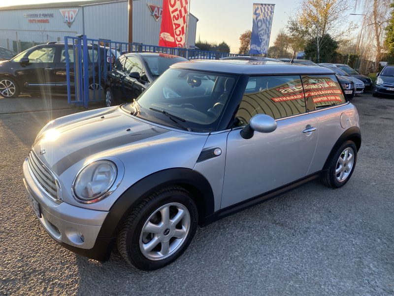 MINI COOPER ONE 1.4i 95CH