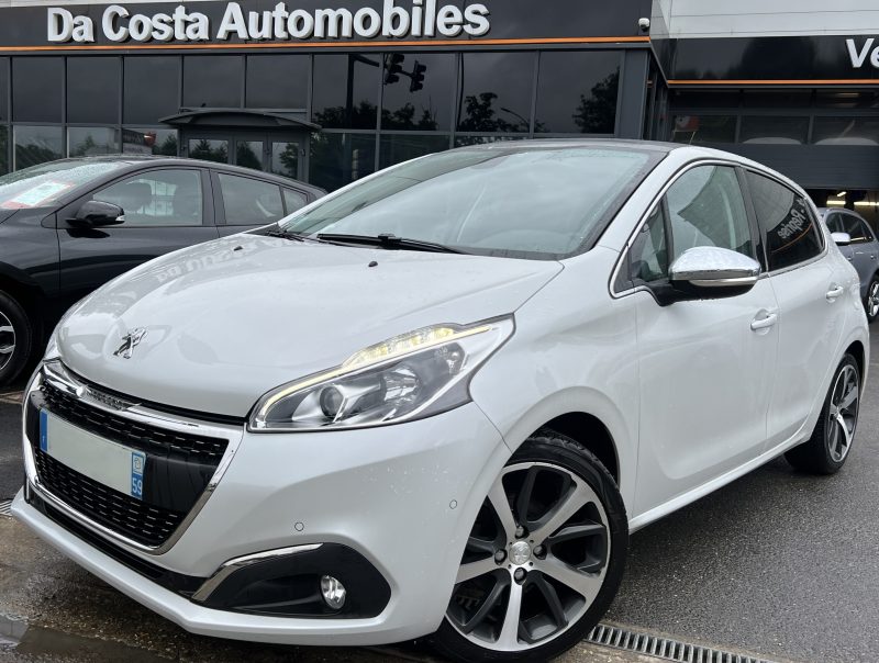 PEUGEOT 208 PHASE 2 FELINE 1.2 110 1ERE MAIN TOIT PANO CAMERA FULL OPTIONS CRIT AIR 1 Garantie 1 an