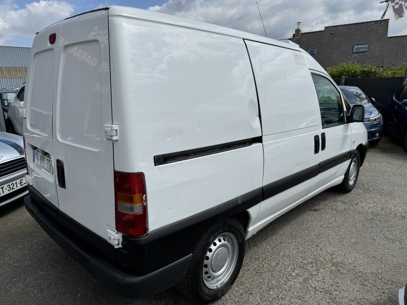 PEUGEOT EXPERT Camionnette 2006