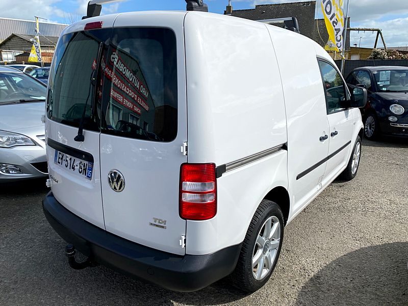 VOLKSWAGEN CADDY III 1.6 tdi 75