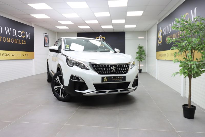 PEUGEOT 3008 2019