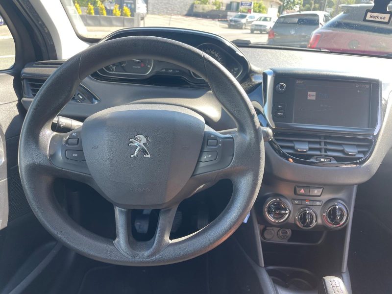 PEUGEOT 208 I 2017