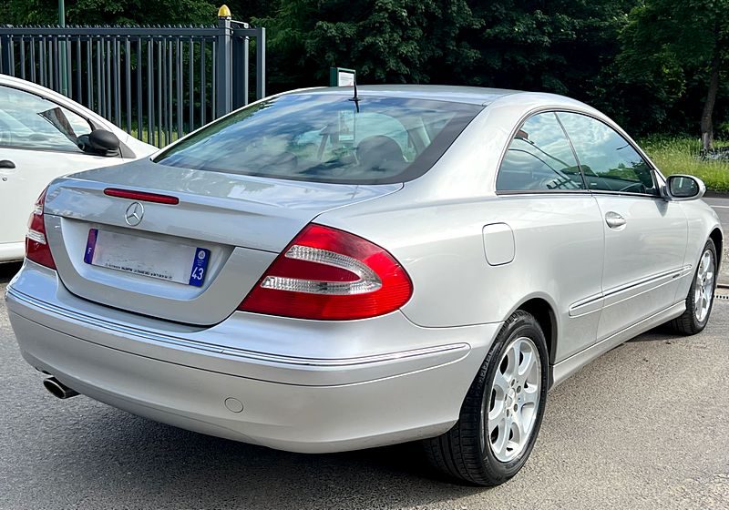 MERCEDES CLK II COUPE 240 ELEGANCE 2.6 V6 170 Cv BOITE AUTO CUIR GPS ORIGINE FRANCE - GARANTIE 1 AN