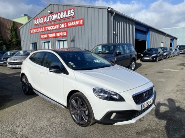 VOLVO V40 Cross Country 2015