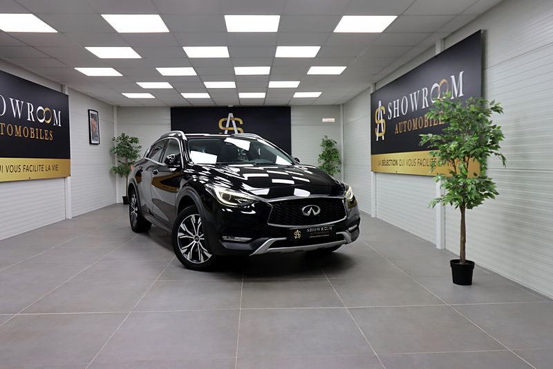 INFINITI QX30 2016