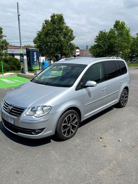 VOLKSWAGEN TOURAN SPORT 2007