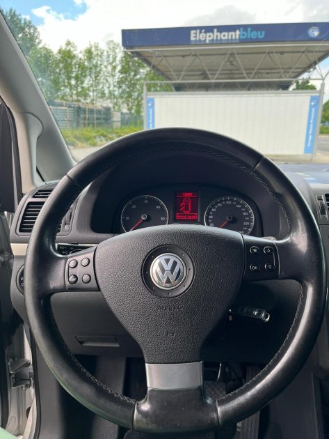 VOLKSWAGEN TOURAN SPORT 2007