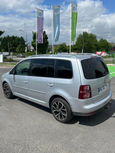 VOLKSWAGEN TOURAN SPORT 2007