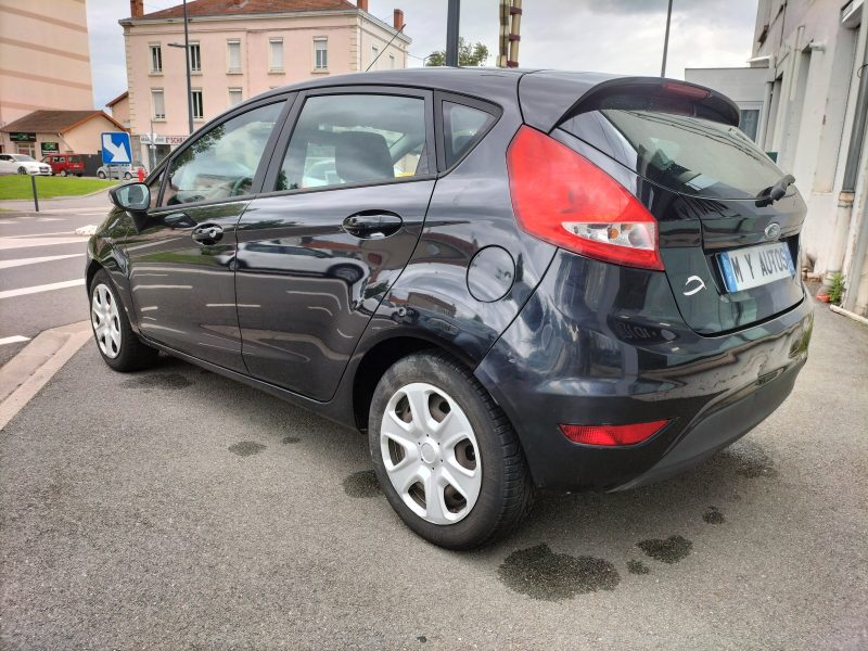 FORD FIESTA VI 