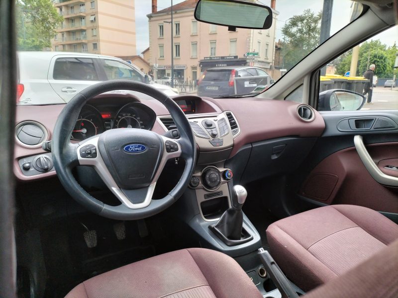 FORD FIESTA VI 