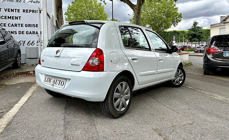 RENAULT CLIO CAMPUS 2012