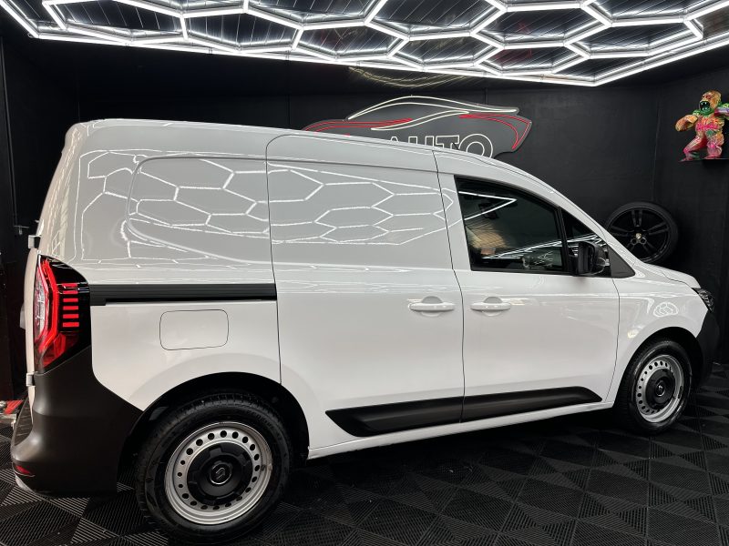 RENAULT KANGOO III Camionnette/Monospace 2022