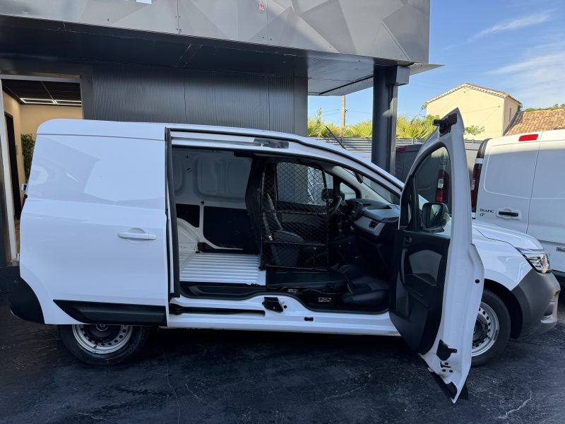 RENAULT KANGOO III Camionnette/Monospace 2022