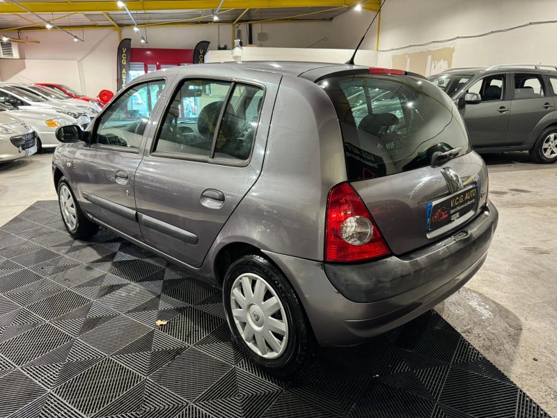 RENAULT CLIO II 2003