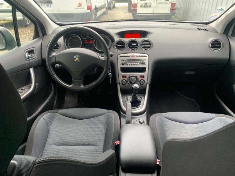 PEUGEOT 308 I 2012