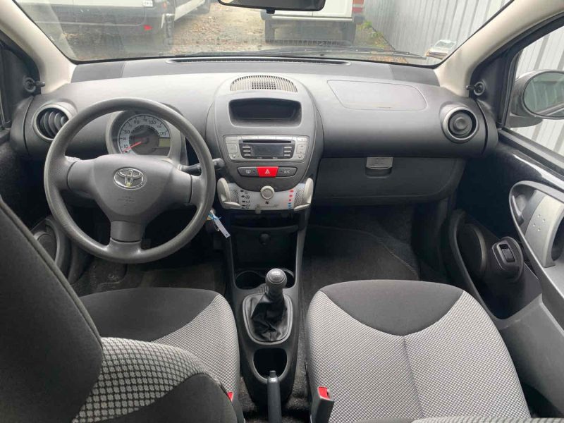 TOYOTA AYGO 2012