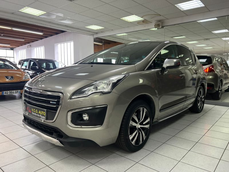 PEUGEOT 3008 2.0 HDi Hybrid4 163CH + 37CH