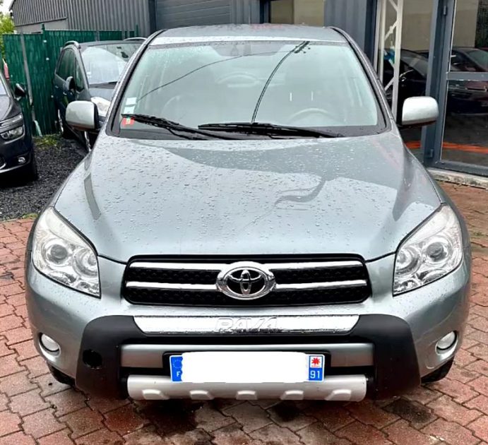 TOYOTA RAV 4 III 2007 2.2 D 4WD 136cv CUIR / GPS *GARANTIE / REVISER*