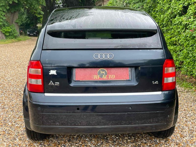 AUDI A2 2001 1.4 75cv