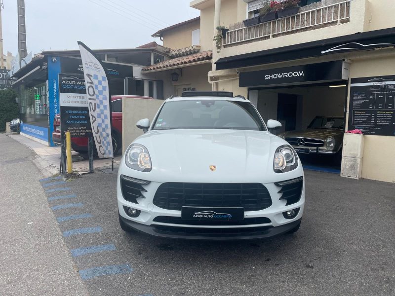 PORSCHE MACAN 2017