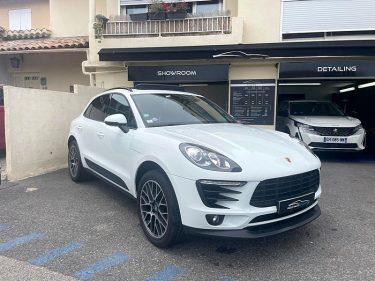 PORSCHE MACAN 2017