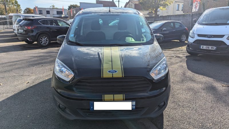 FORD  TRANSIT COURIER  2015