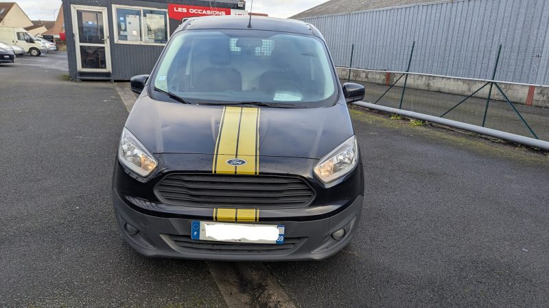 FORD  TRANSIT COURIER  2015