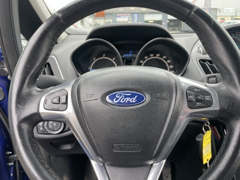 FORD B-MAX 2014