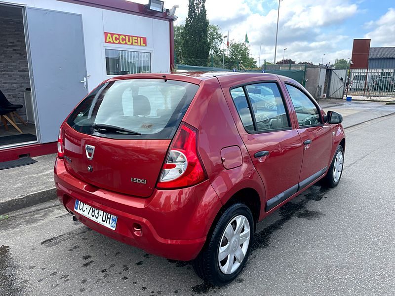 DACIA SANDERO 2012