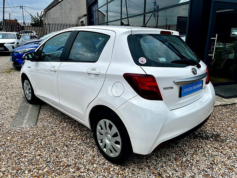 TOYOTA YARIS DYNAMIC GPS 11/2016