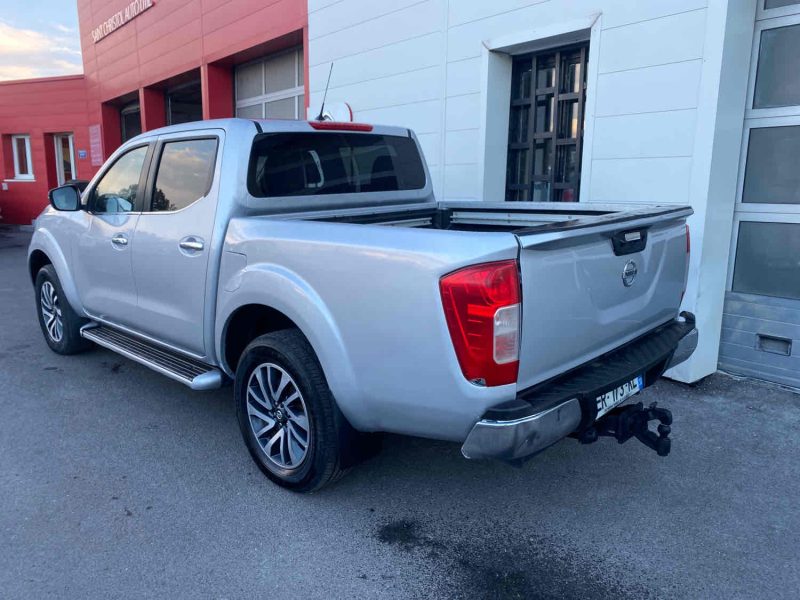 NISSAN NP300 NAVARA Pick-up