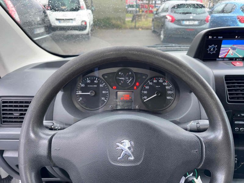 PEUGEOT EXPERT 2015