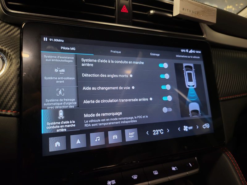  MG ZS EV 50 kWh 143cv GARANTIE 2029 MG / APPLE CARPLAY / CAMERA 360 + 3D / TOIT OUVRANT / SIEGES EL