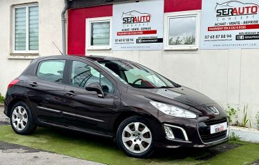 PEUGEOT 308 2012