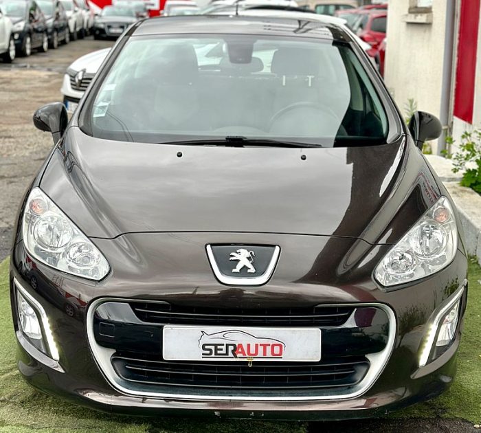 PEUGEOT 308 2012