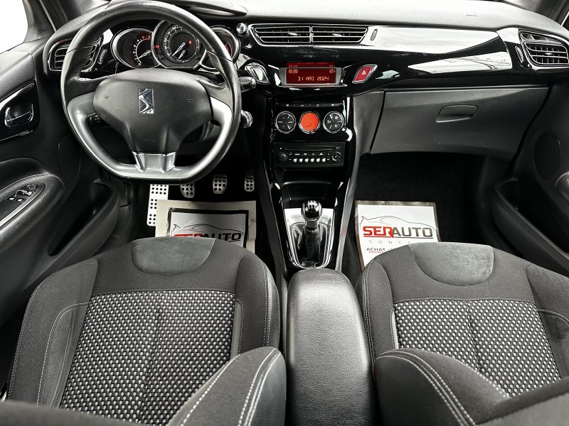 CITROEN DS3 2011