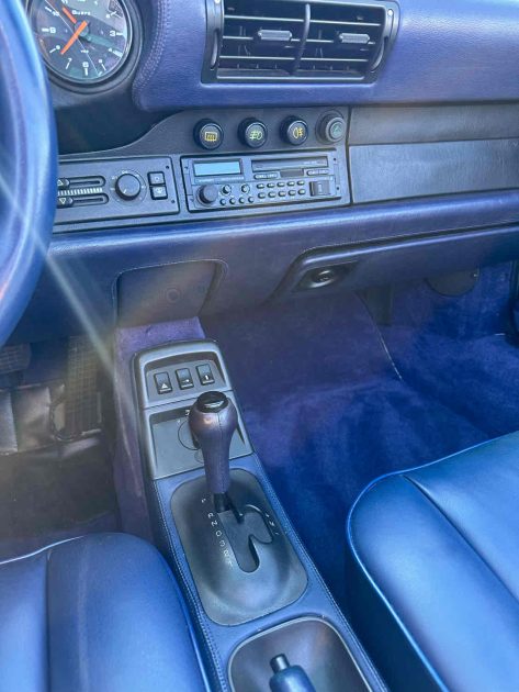 PORSCHE 911 CAB TURBO LOOK USINE WLT 1992