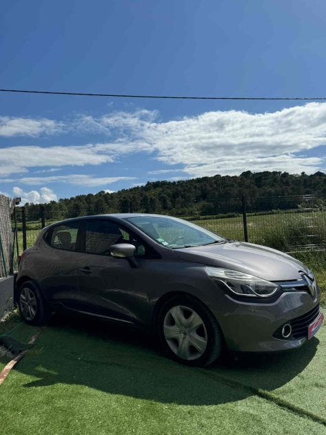 RENAULT CLIO 2015