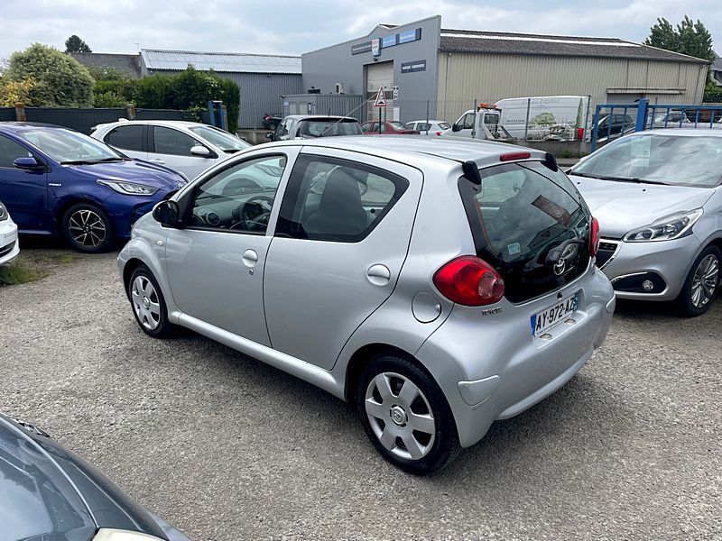 TOYOTA AYGO 1.4D Up