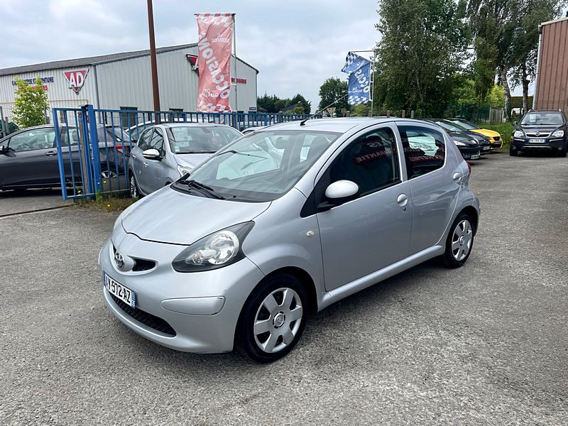 TOYOTA AYGO 1.4D Up