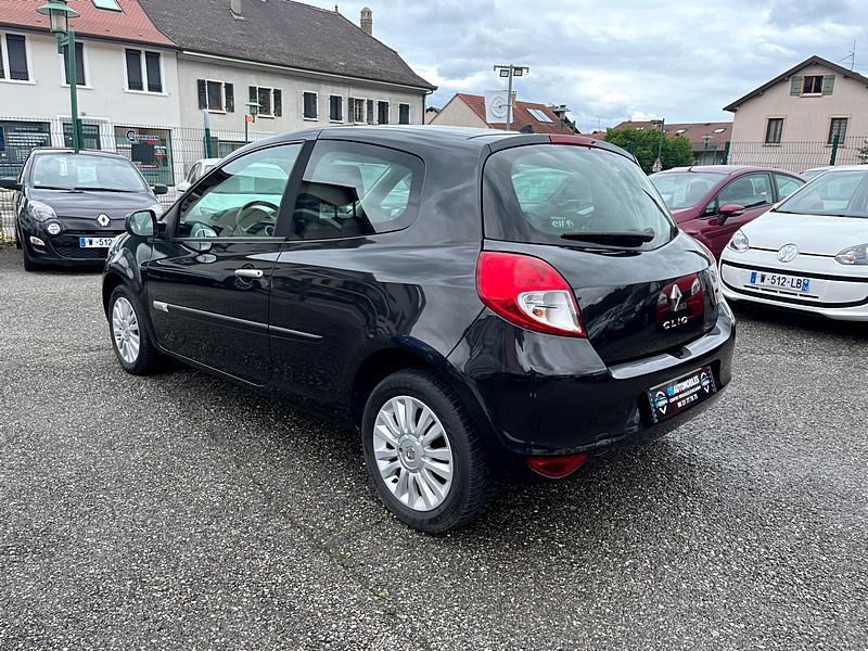 RENAULT CLIO III 1.2 75 CV AUTHENTIQUE