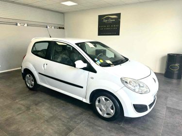 RENAULT TWINGO II 2009