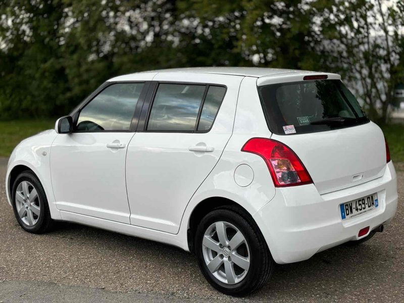 SUZUKI SWIFT III 1.3 DDIS 75cv GL