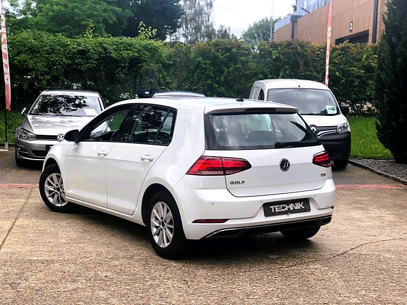 VOLKSWAGEN GOLF VII 2018