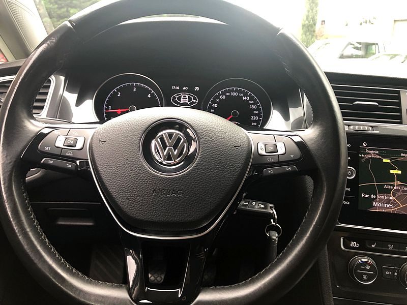 VOLKSWAGEN GOLF VII 2018